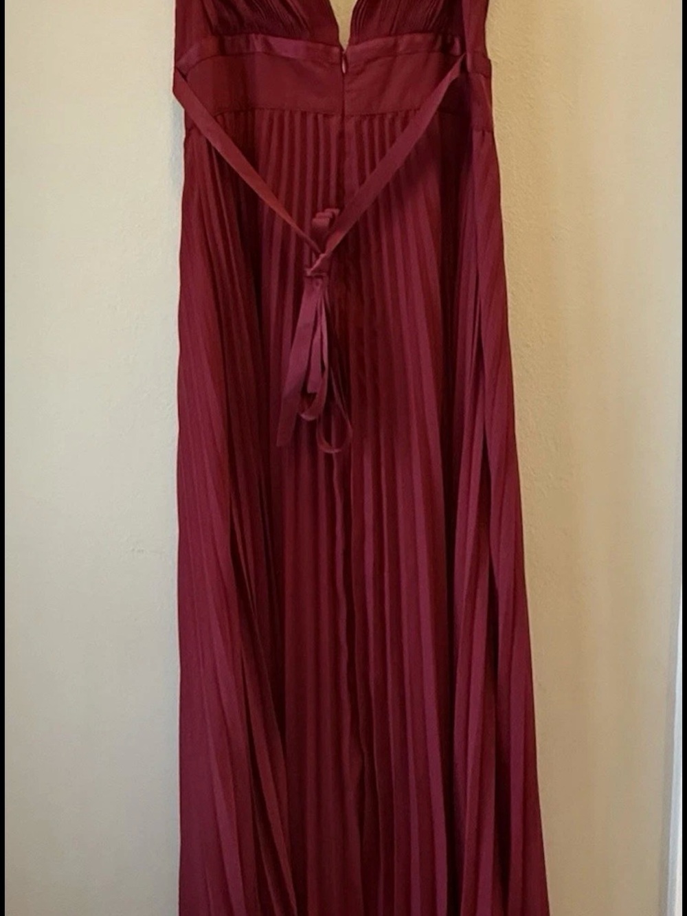 ASOS DESIGN Burgundy Pleated Maxi Dress Bridesmaid Wedding Guest Formal Size 12 - Picture 11 of 15
